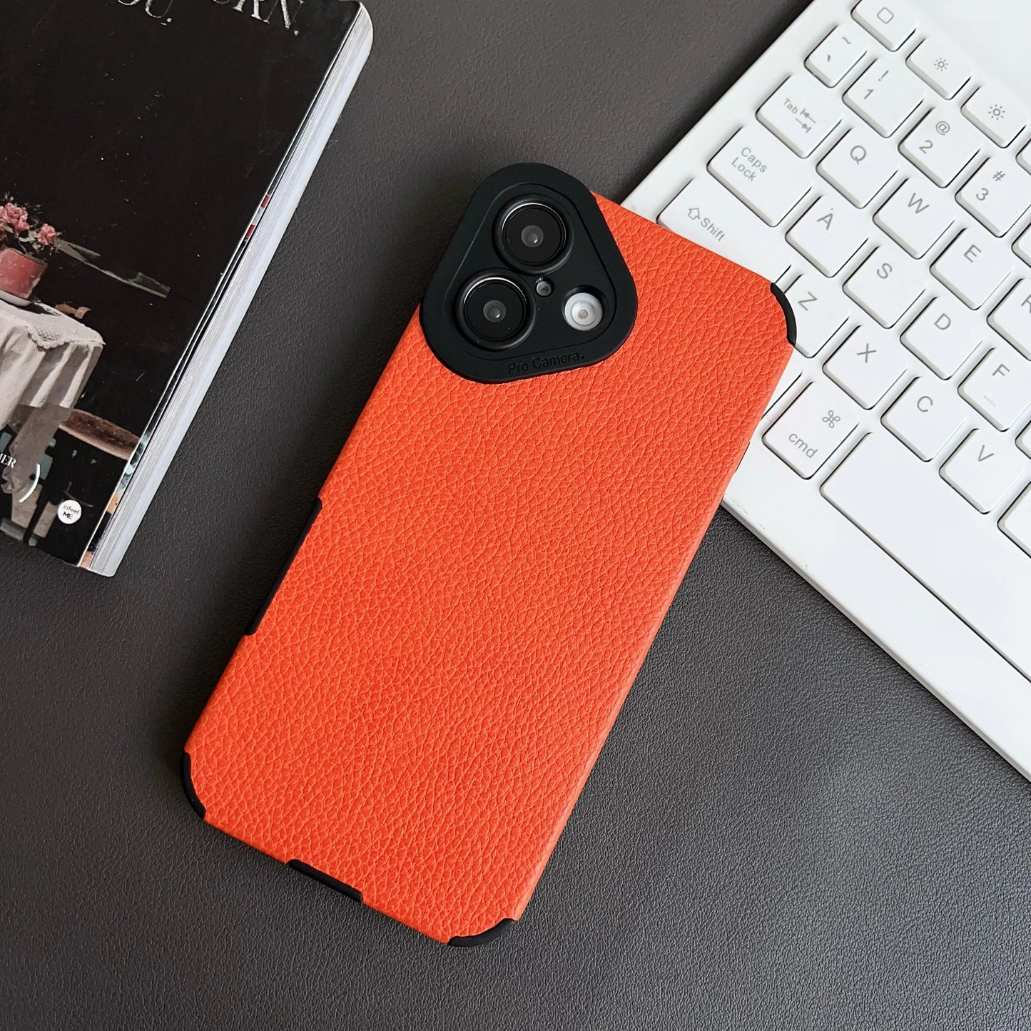 RETRO DUAL COLOR LEATHER TEXTURE CASE FOR IPHONE | PREMIUM CAMERA PROTECTION & ELEGANT LEATHER DESIGN | MAGSAFE COMPATIBLE