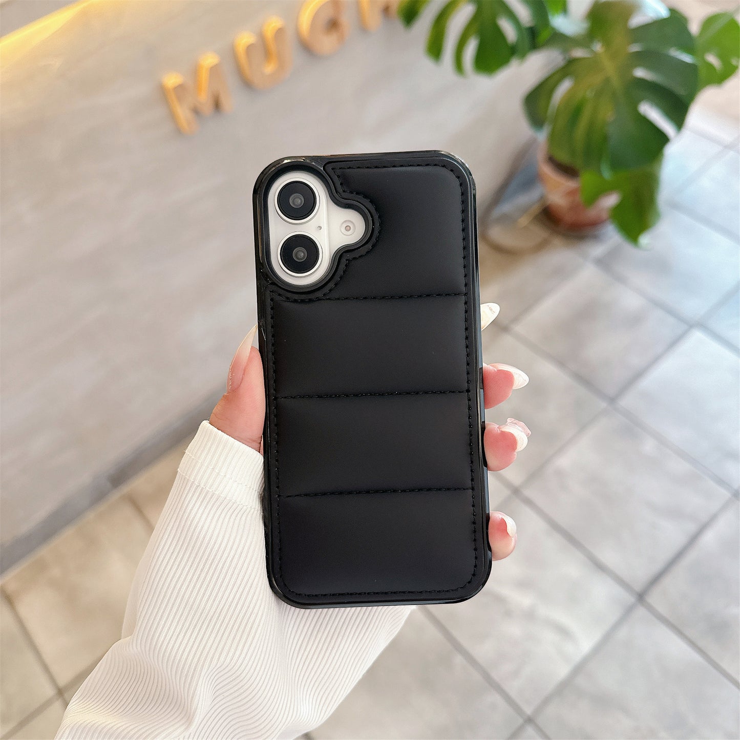 PADDED LUXURY IPHONE CASE | SOFT LEATHER-LIKE DESIGN WITH ELEGANT STITCHED DETAILING | SHOCKPROOF AND SLIM FIT FOR ELEGANT PROTECTION