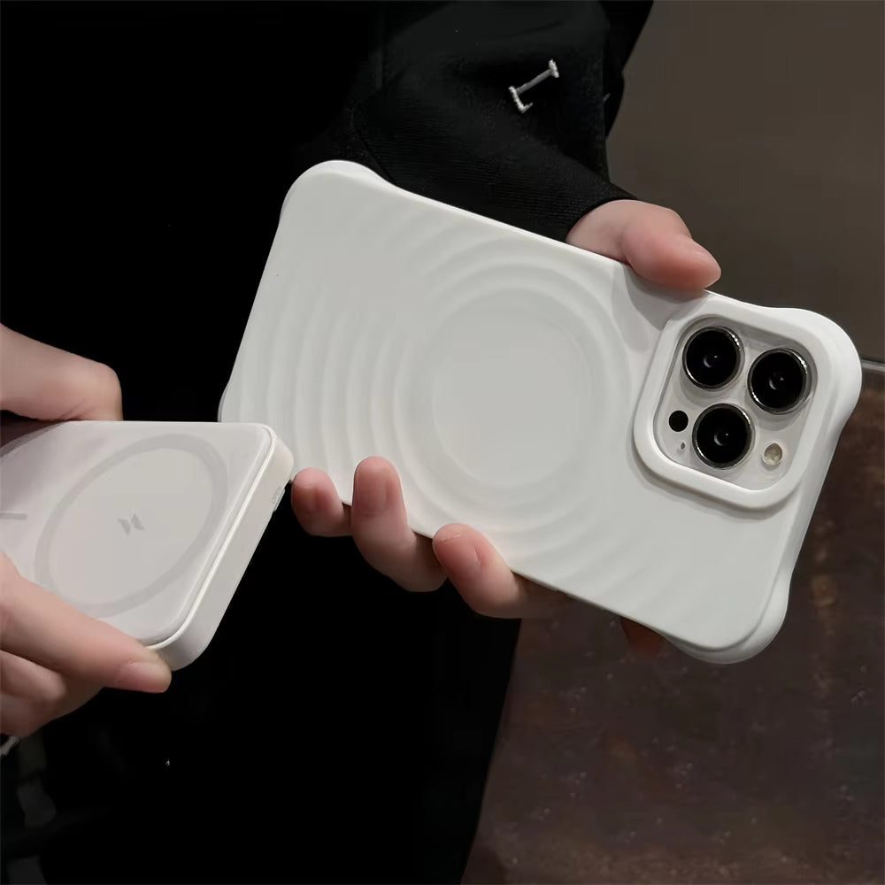 3D SOLID SILICONE IPHONE CASE | HIGH-QUALITY NON-SLIP SHOCKPROOF AND STYLISH TEXTURE | WIRELESS CHARGE MAGSAFE COMPATIBLE