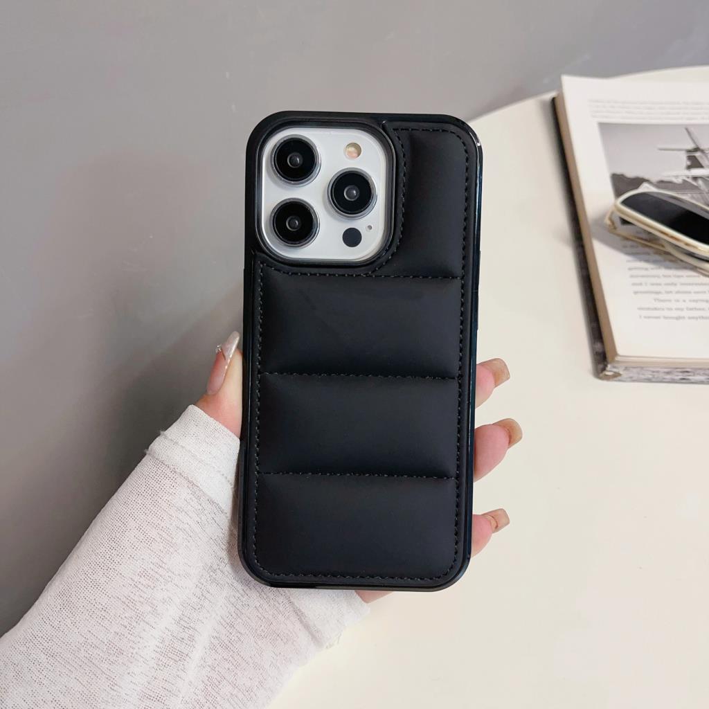 PADDED LUXURY IPHONE CASE | SOFT LEATHER-LIKE DESIGN WITH ELEGANT STITCHED DETAILING | SHOCKPROOF AND SLIM FIT FOR ELEGANT PROTECTION